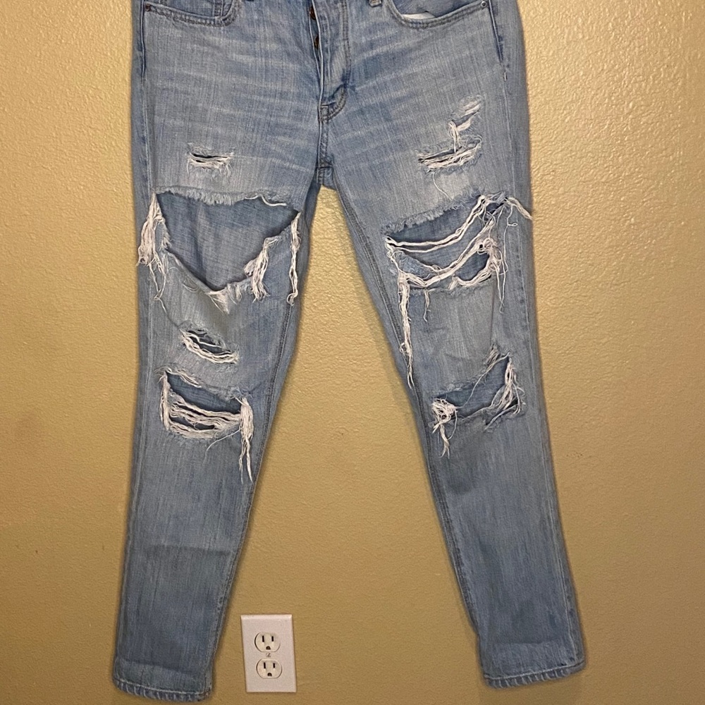 American eagle boyfriend jeans